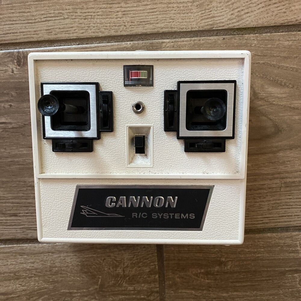 VINTAGE CANNON ELECTRONICS 4 CHANNEL 72 Mhz RADIO CONTROL TX R/C RC Untested